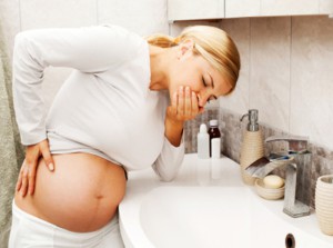 беременность рвота с кровью