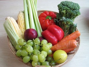 овощи в корзинке